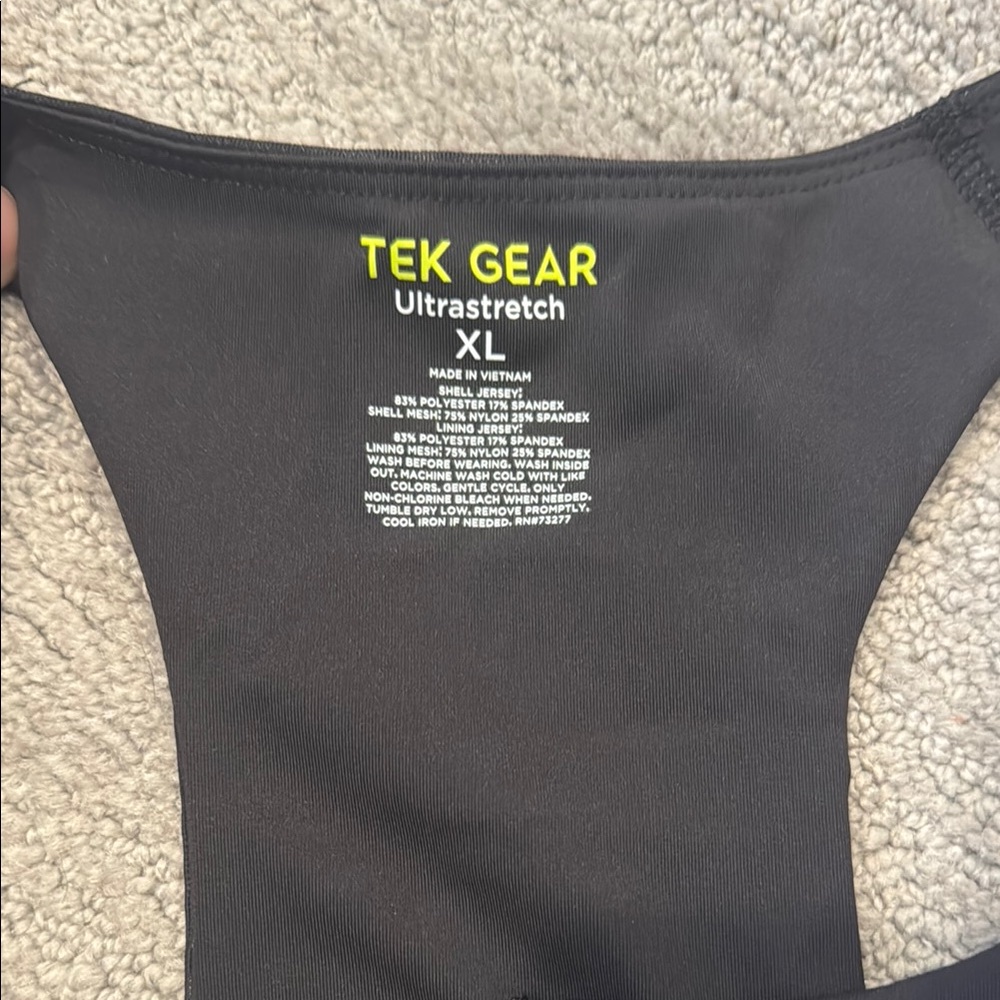 Tek Gear Women's Zip-Front Black Sports Bra - Picture 4 of 4
